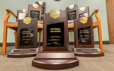 11282021-parkland-volleyball-trophies.jpg