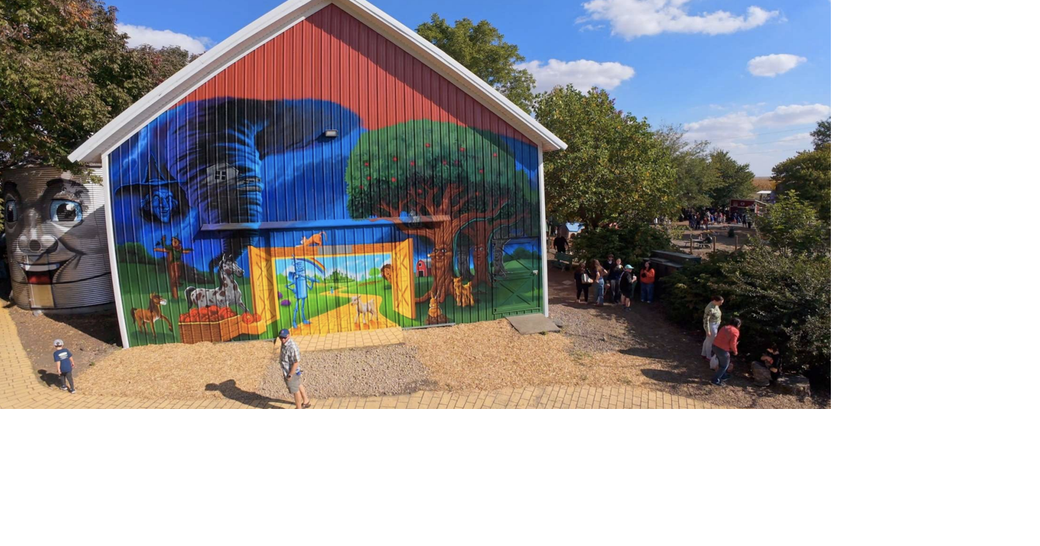 Urbana Arts and Culture Commission considering artists for large downtown mural