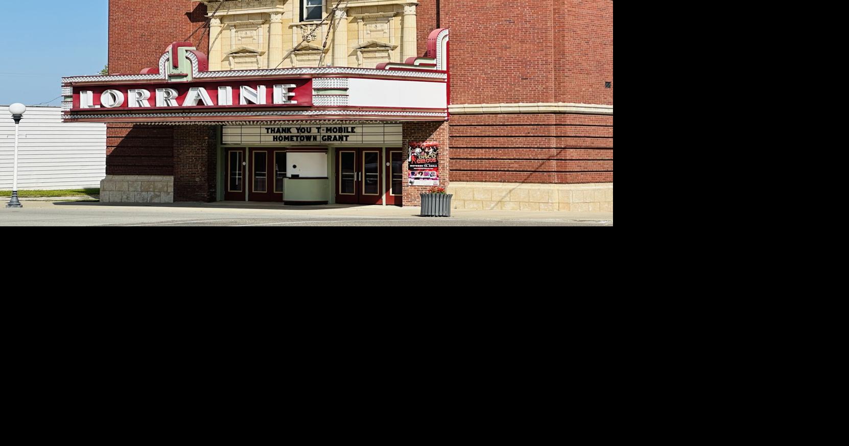 Hoopeston's Lorraine Theatre could be showing firstrun movies by start