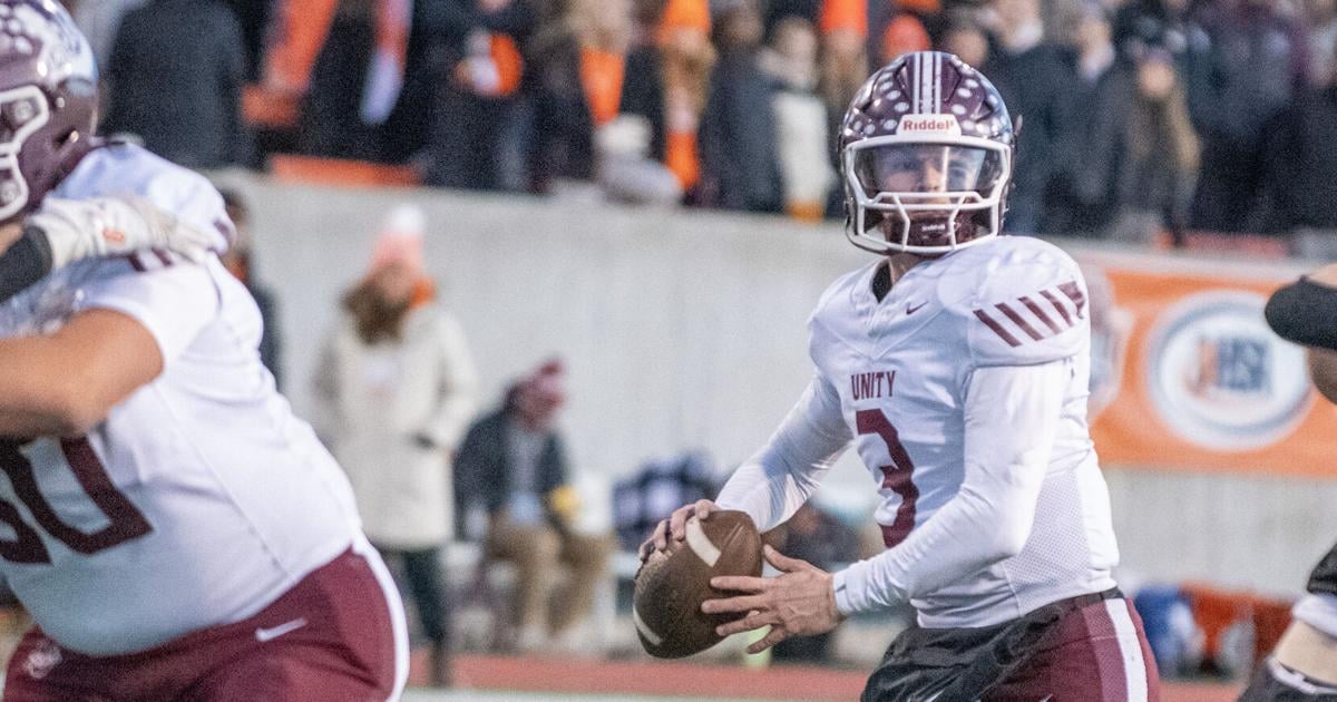 Unity’s Record-Setting QB to Join Illinois Football for New Season