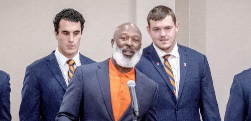 Our Chat With Lovie Smith We Re Ready To Go Sports News Gazette Com