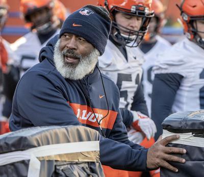 0327 spor ui fball7282.JPG