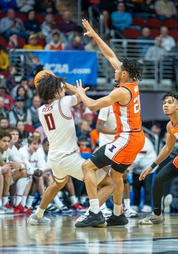 03172023-illini-mbb-rodgers-defends-black.jpg