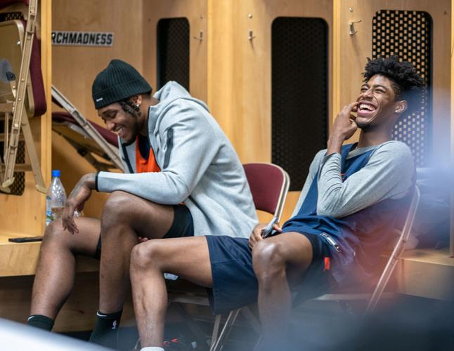 03162023-illini-mbb-dainja-harris-laughing-2.jpg