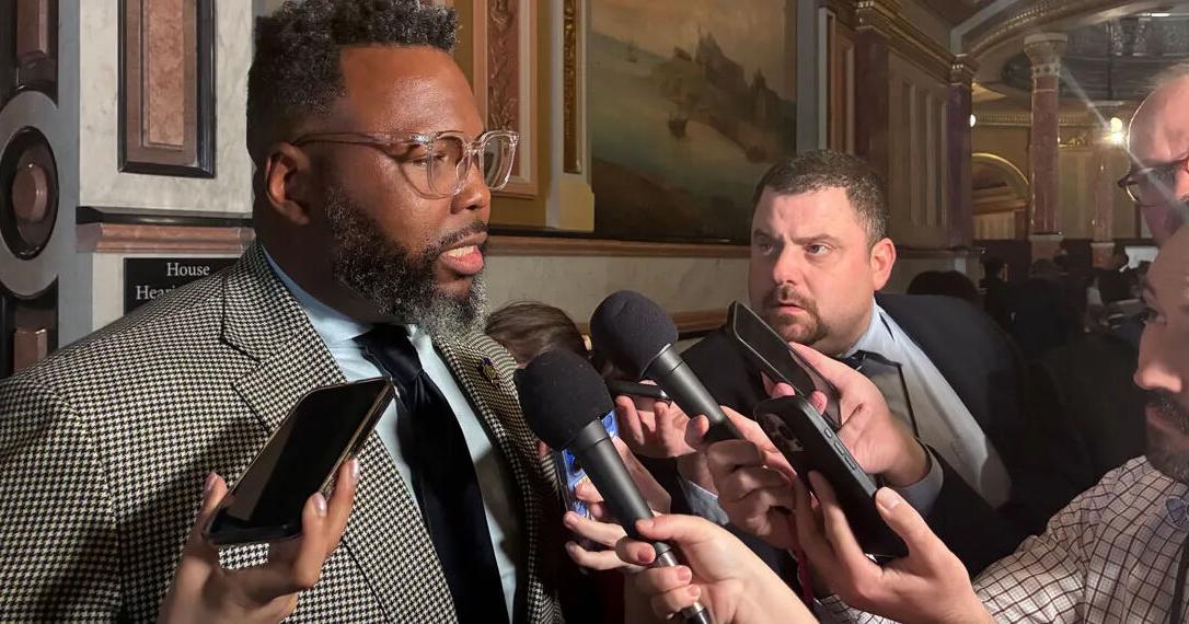 Capitol News Illinois | Illinois House unveils new version of Bears’ megaprojects bill