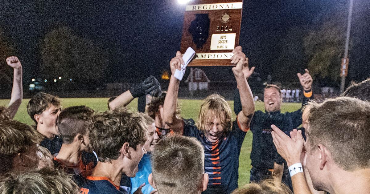 PHOTO GALLERY: Prep Soccer: Fisher/GCMS vs. Uni High | Multimedia ...