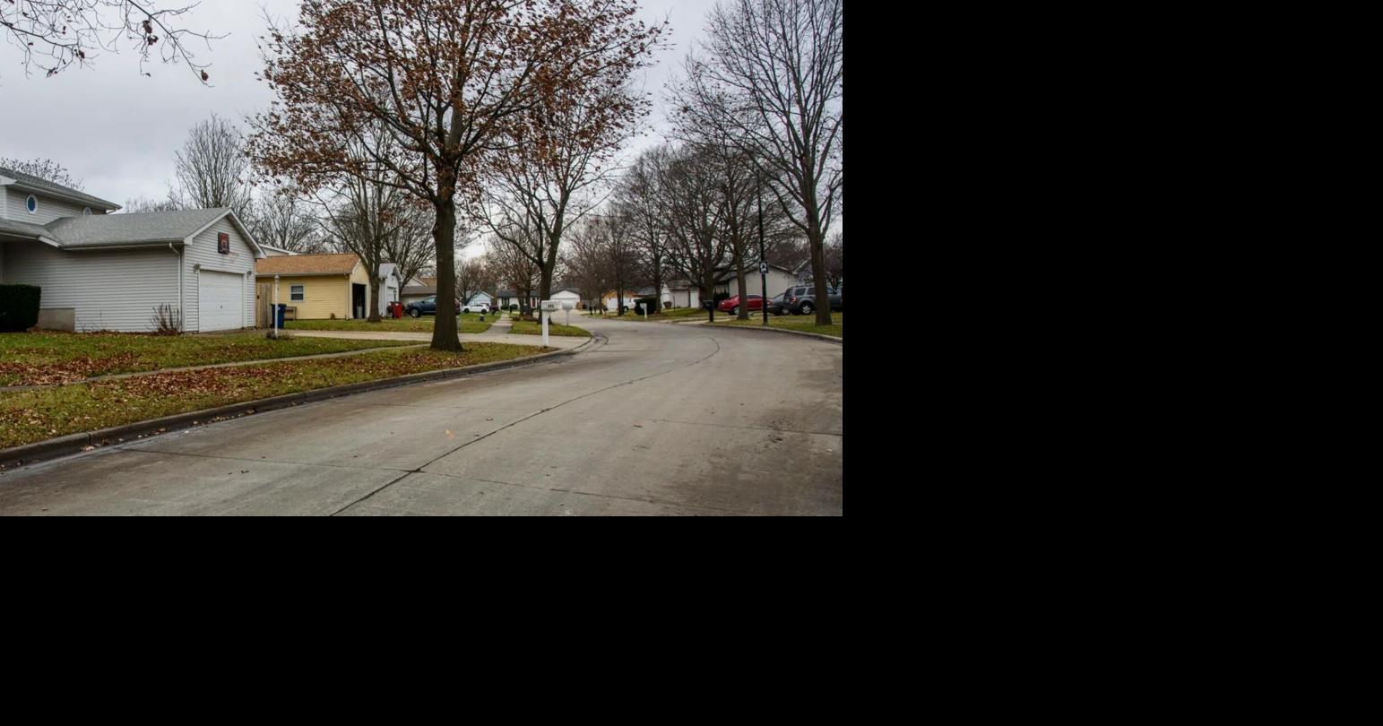 CU-CitizenAccess | Champaign subdivision residents seek more signs to address speeding, traffic safety