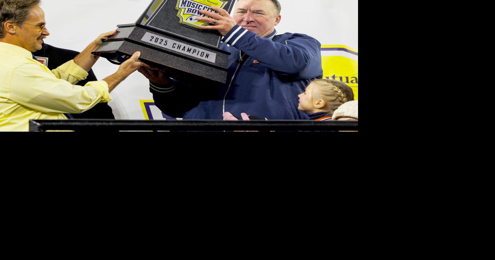 Illinois will open Big Ten slate at Ohio State