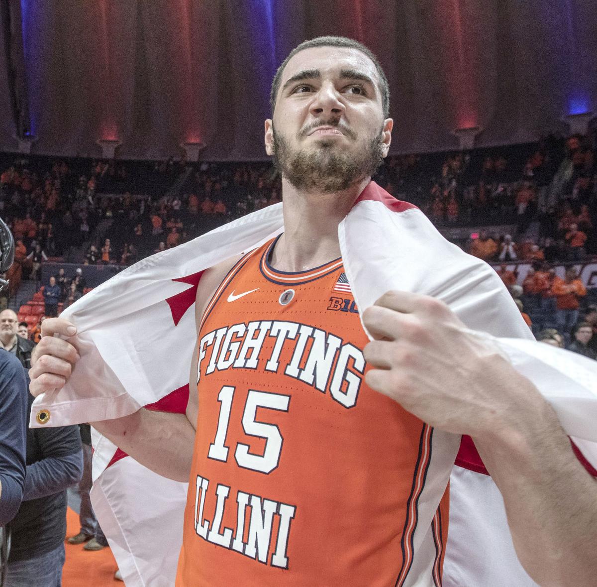 Tate Coaching Carousel Still Turns In College Basketball