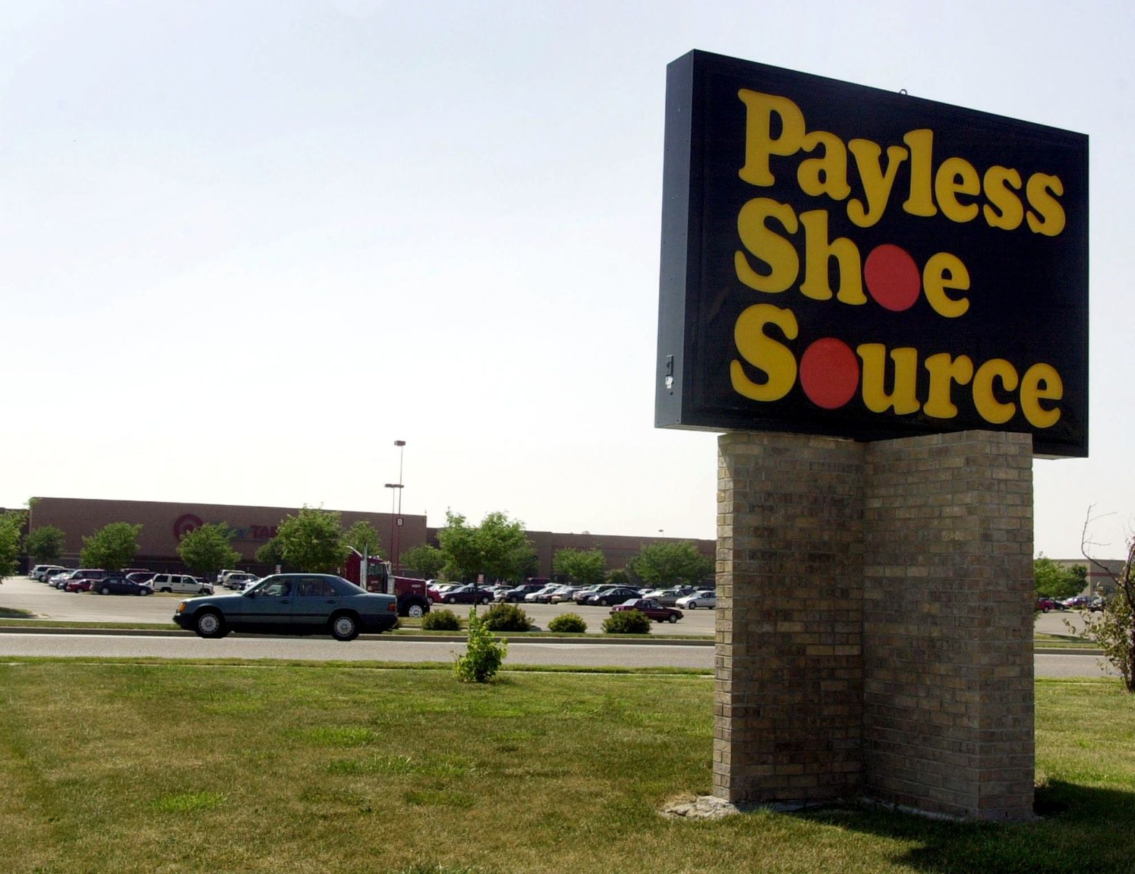 payless shoes fountain gate