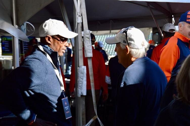 Long trip, big opportunity for Illini News