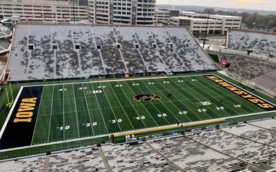 Illinois Iowa football