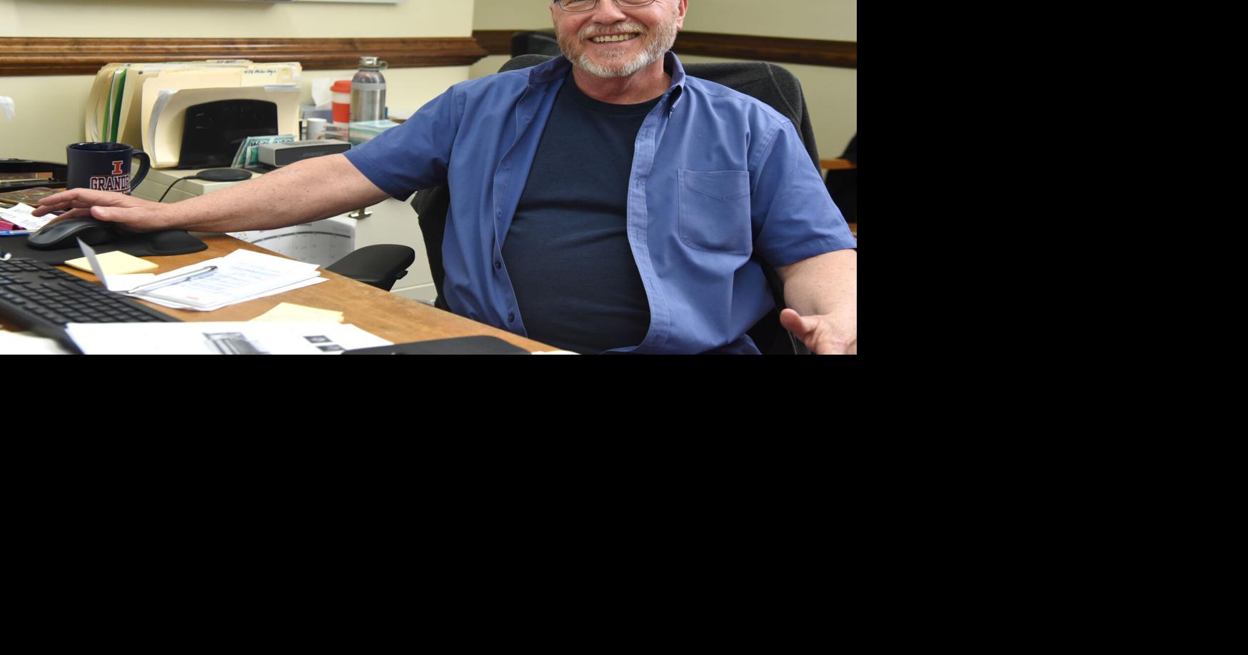 UI professor set to retire after 25 years, large 'final' lecture