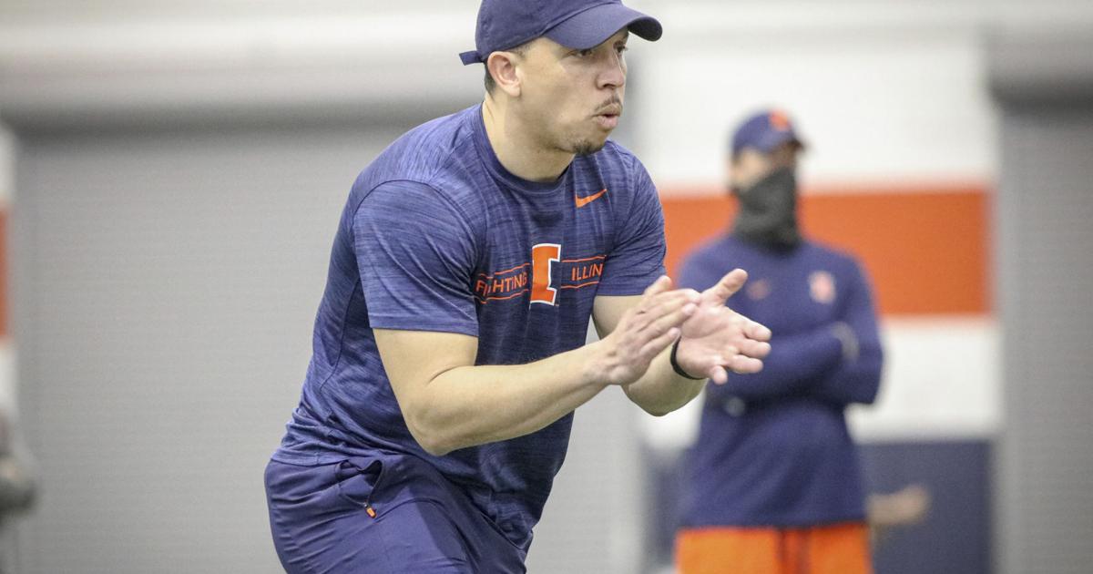 'Fluctuating depth chart' for Illini defense entering spring Sports