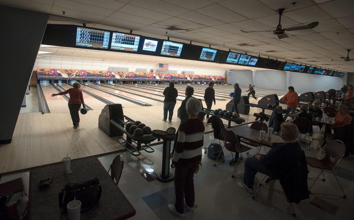 State Tourney Leaves Little Room To Spare At 2 Local Alleys News News Gazette Com