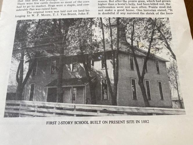 Old School East Lynn High School grads 'are friends from birth