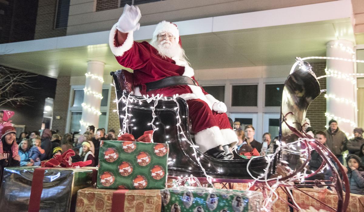 13wmaz Local Christmas Parade 2022 Downtown Champaign's Parade Of Lights Returning Thanksgiving Weekend | Local  News | News-Gazette.com
