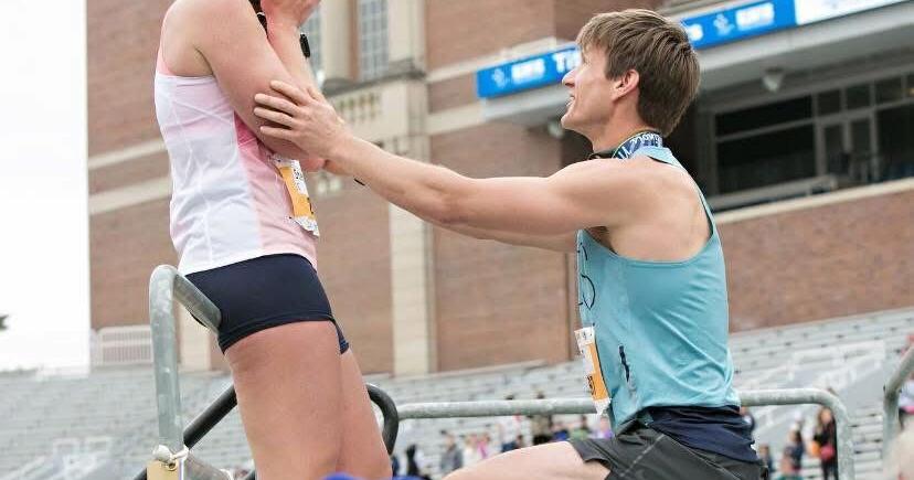 Community, love and baby food: all part of one runner's Illinois Marathon experience