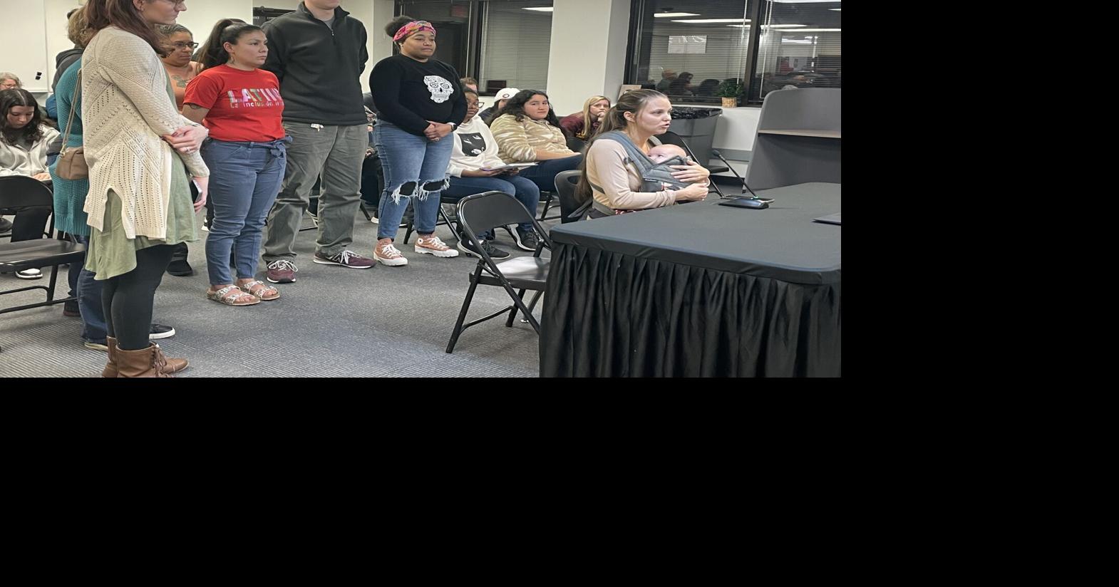 Urbana school board votes to consolidate Spanish duallanguage program