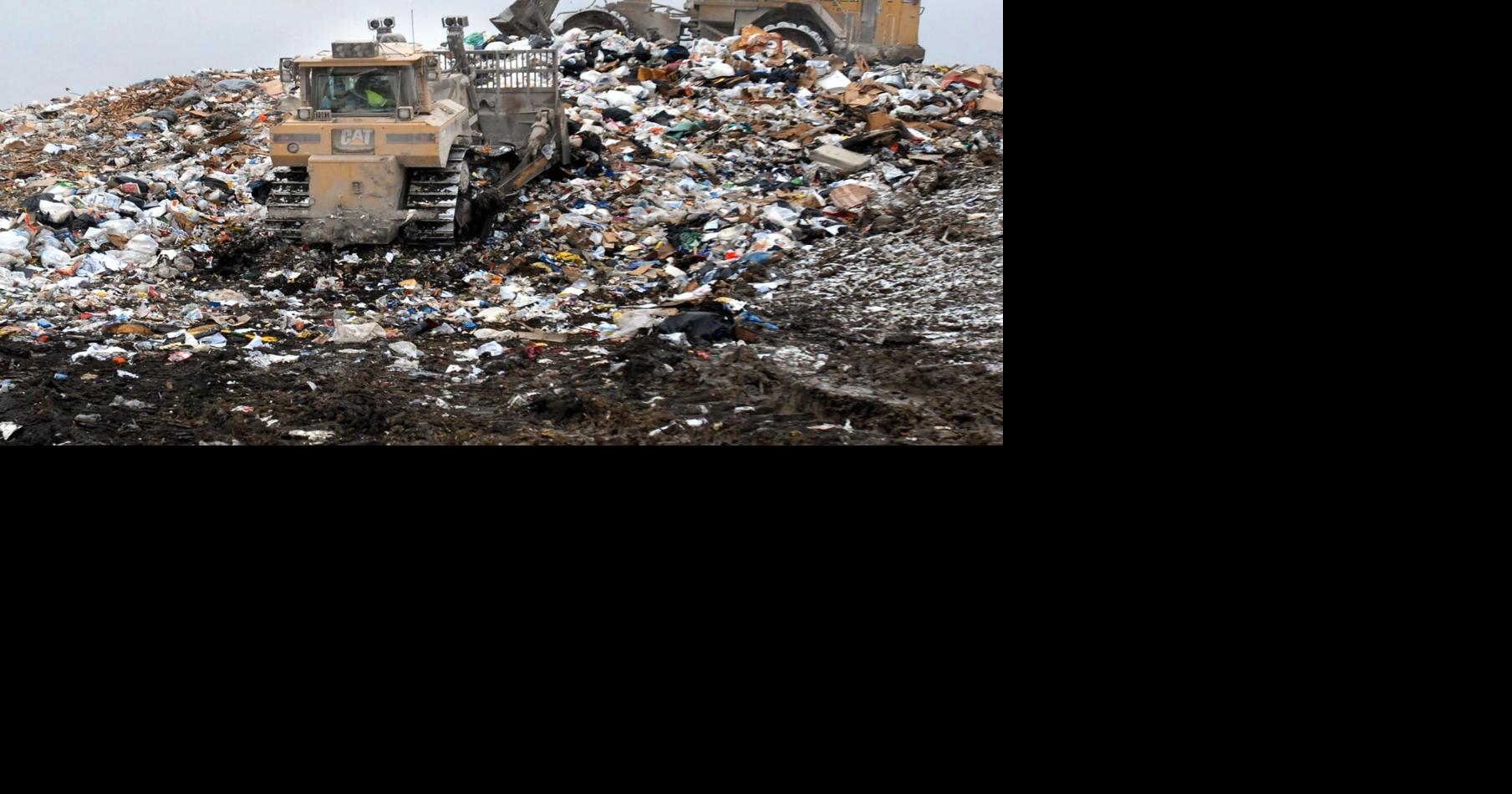 Group wants governments to reject Clinton Landfill agreement News
