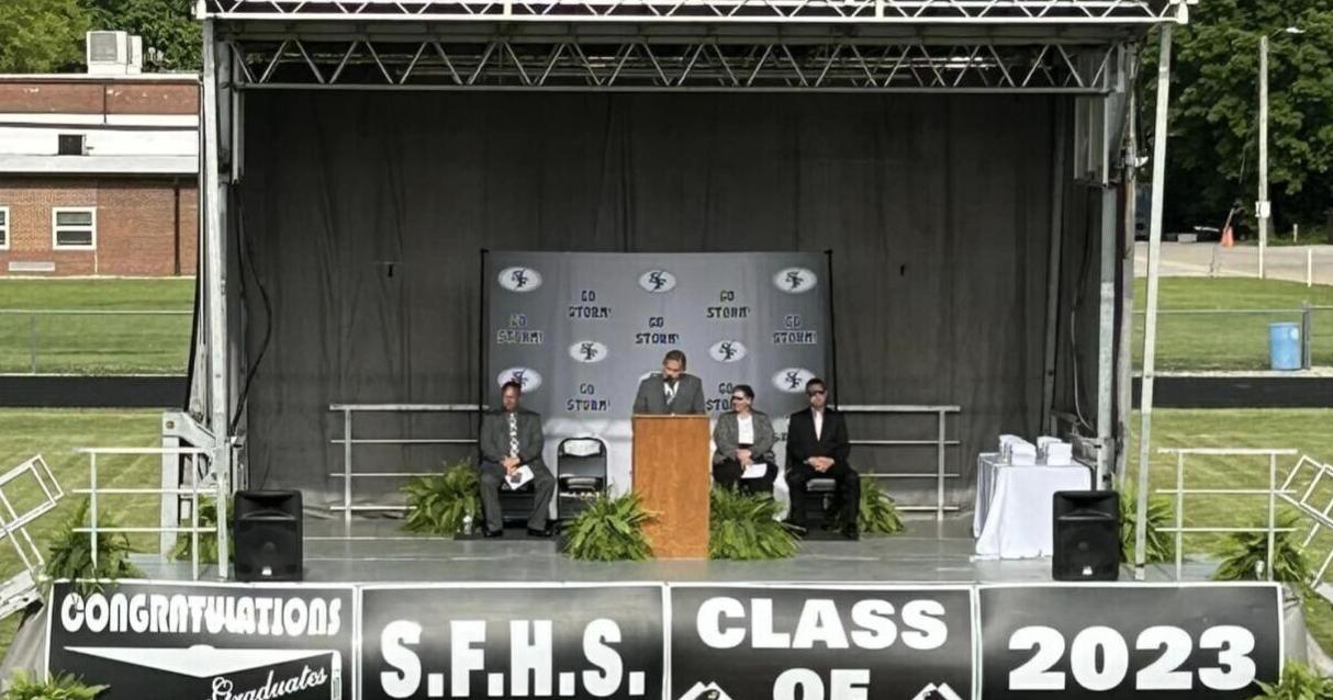 Meeting Minutes & More | From boomsticks to buying roses in bulk, what districts spend to make graduation special - Vimarsana News