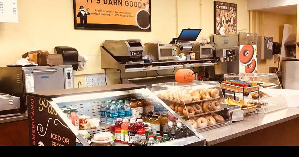 Einstein Bros. Bagels to close all five UI locations Restaurants
