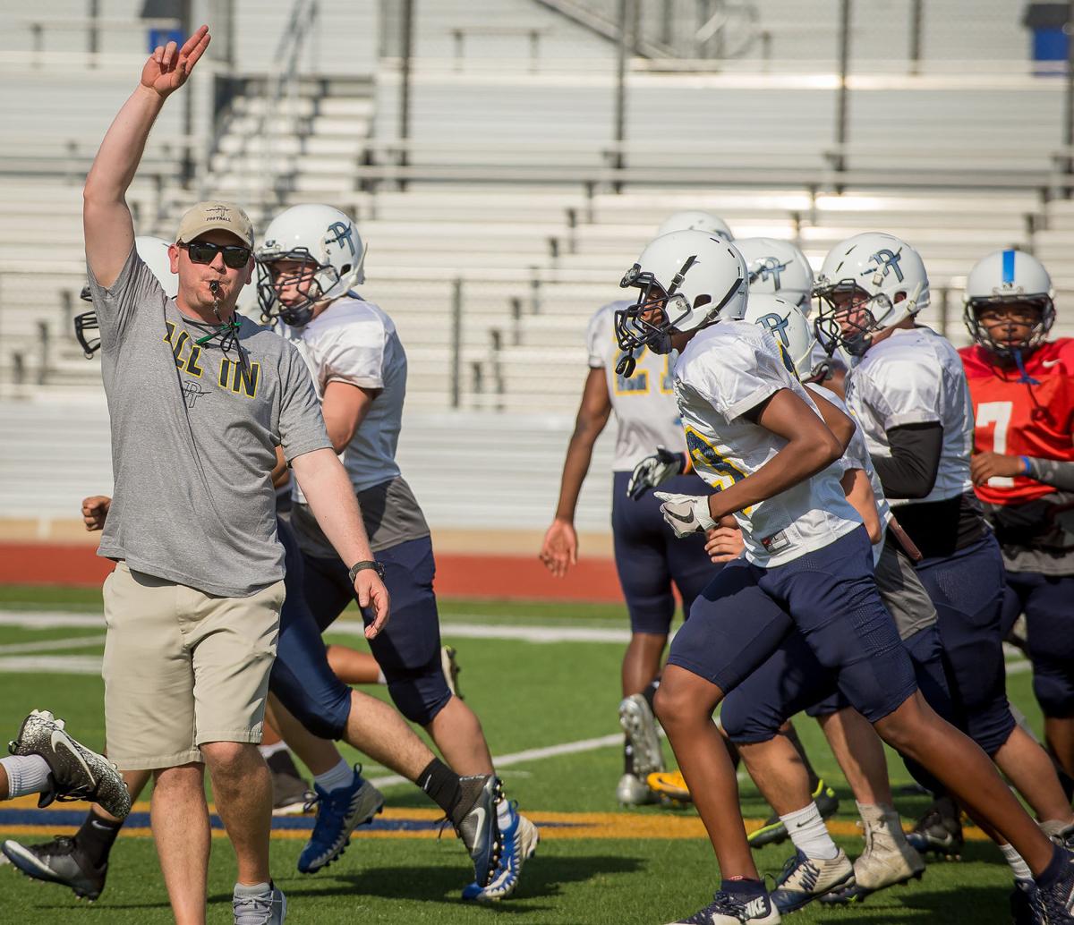 Et Football Five Questions With Lane As Pine Tree Gets Set For