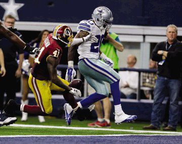 Kellen Moore Throws for 435 Yards & 3 TDs, Redskins vs. Cowboys