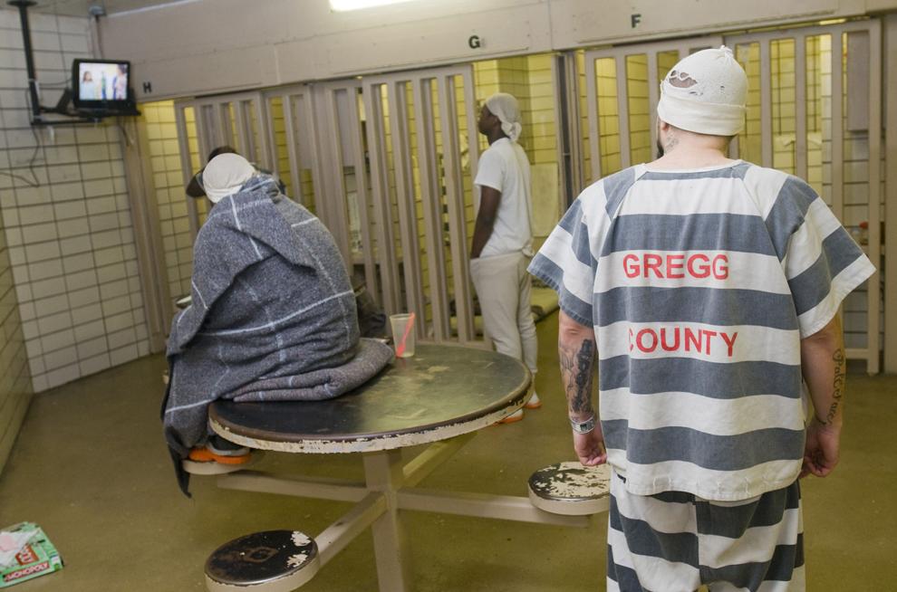 Email, text service for inmates coming to Gregg County jail Local