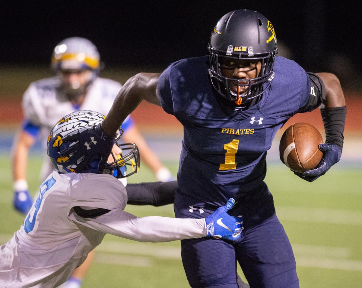 Et Football Pine Tree Rolls Past Jacksonville To Move To 3 0 In