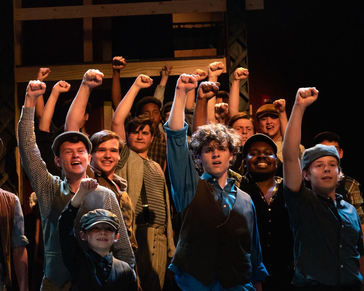 Large Young Cast Powers Tyler Civic Theatre S Newsies Play News Journal Com