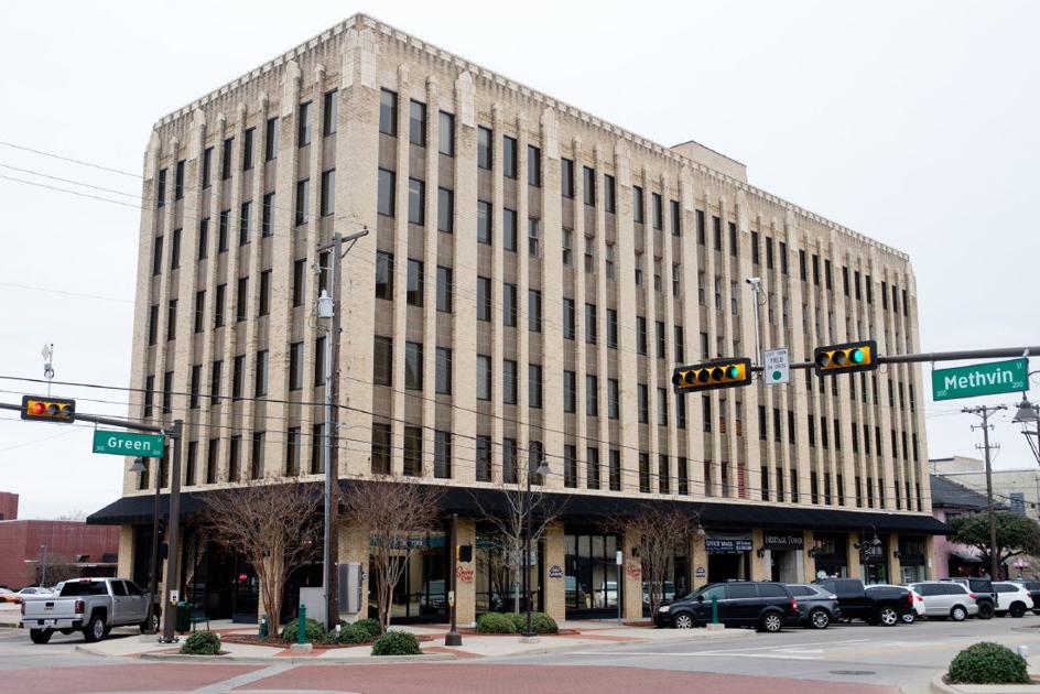 Conversion of historical downtown Longview building into housing moves