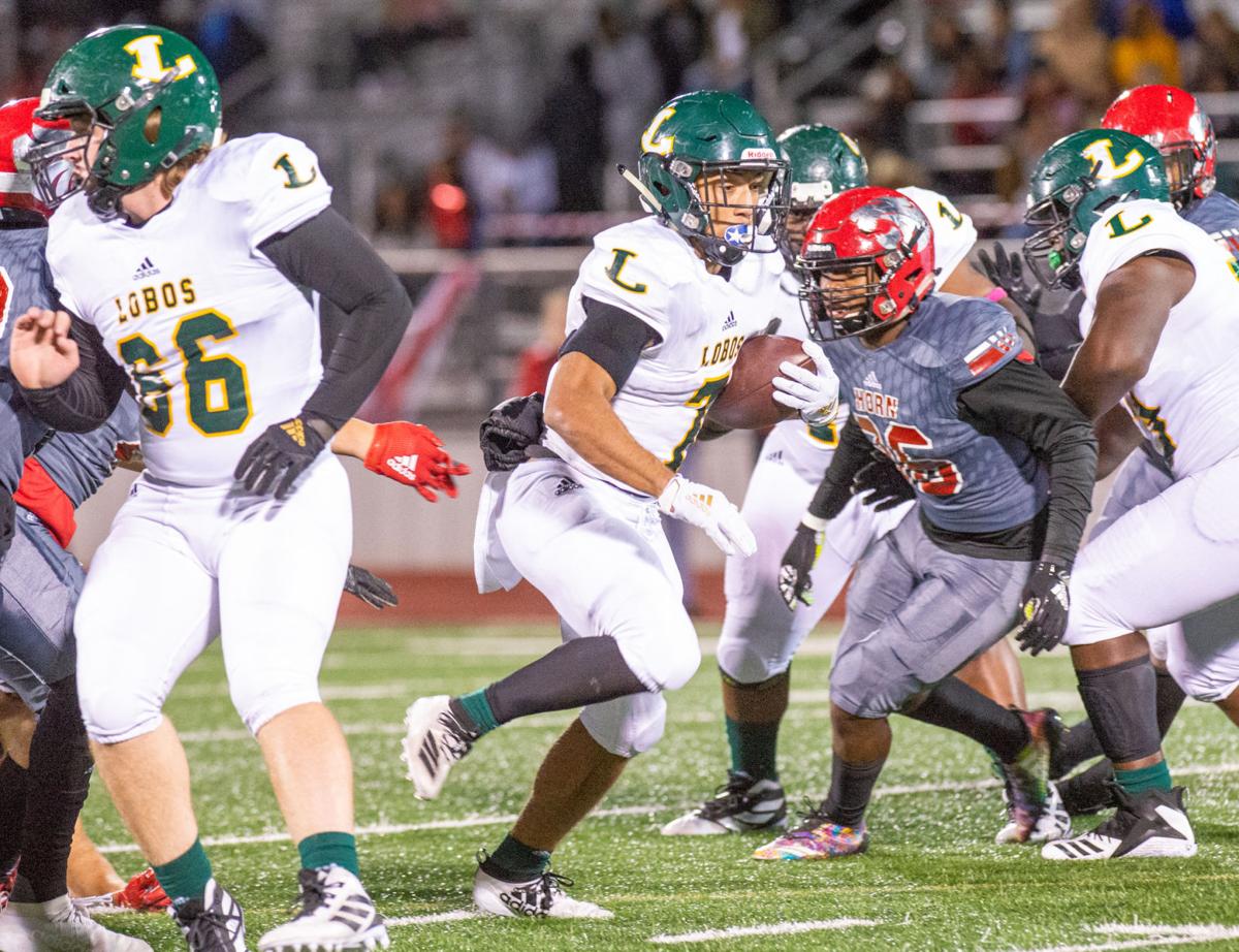 Et Football Lobos Look To Clean Up Mistakes Shift Focus To Heath