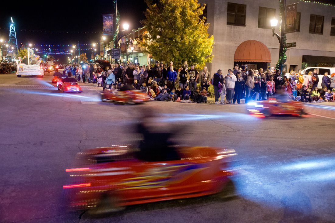 christmas parade season continues in east texas local news news longview christmas parade 2019