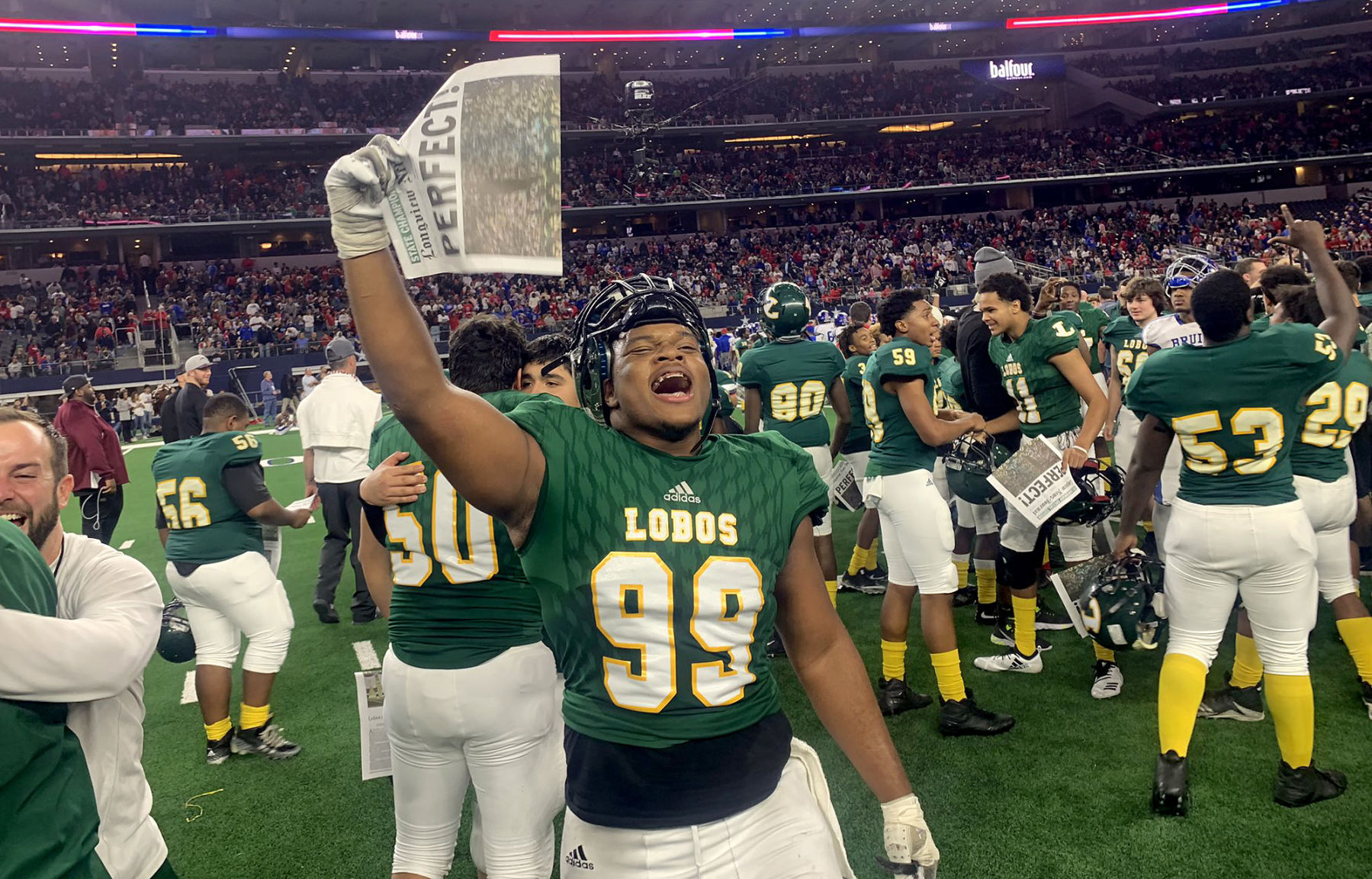 STATE CHAMPIONS Lobos win over West Brook 35 34 Etvarsity