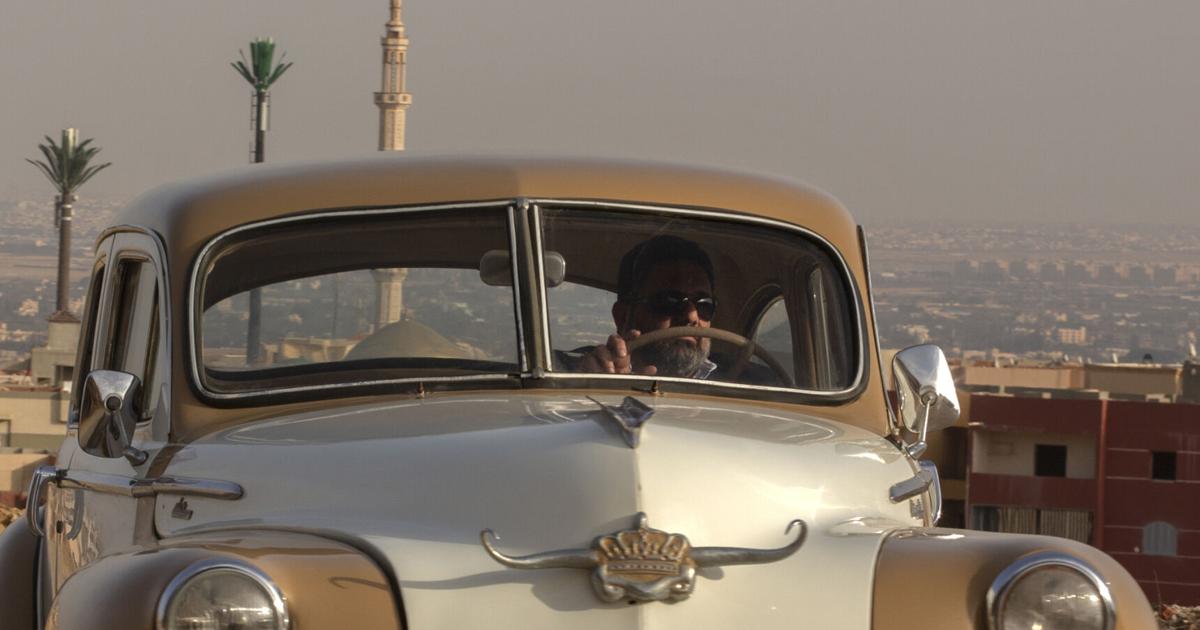 جامع مصري ينقذ مئات السيارات الكلاسيكية |  طريق الحياة