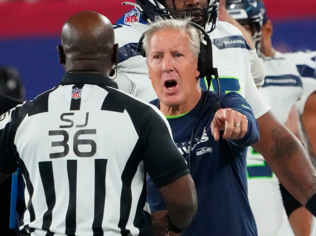 Seahawks' Pete Caroll Calls for NFL to Ban Type of Tackle After Play  Involving Geno Smith, Sports-illustrated