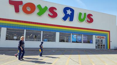 Closing Date Uncertain For Longview Toys R Us Local News News Journal Com