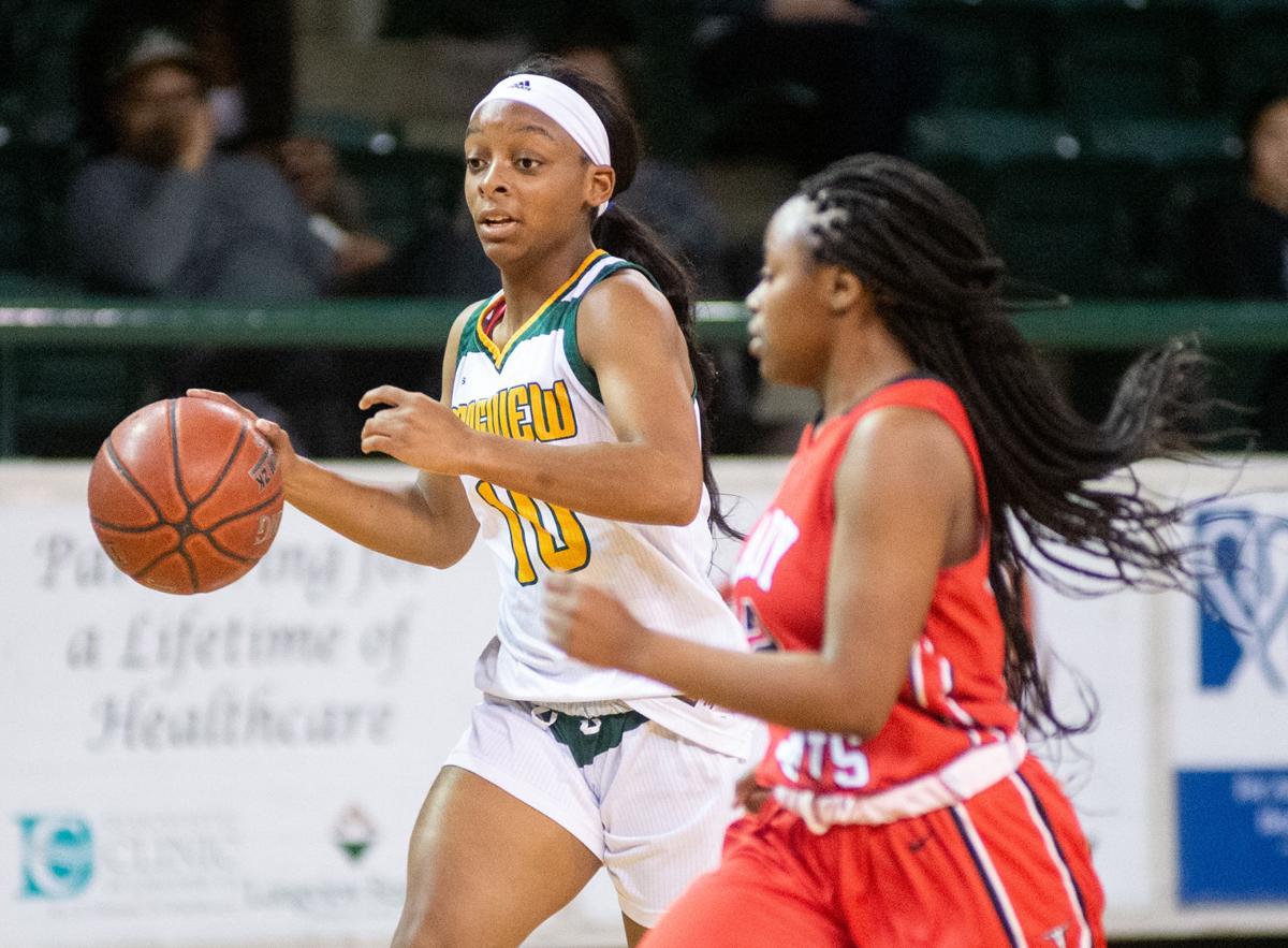 Et Basketball Lady Lobos Shead Mclain Pick Up Honors On 11 6a