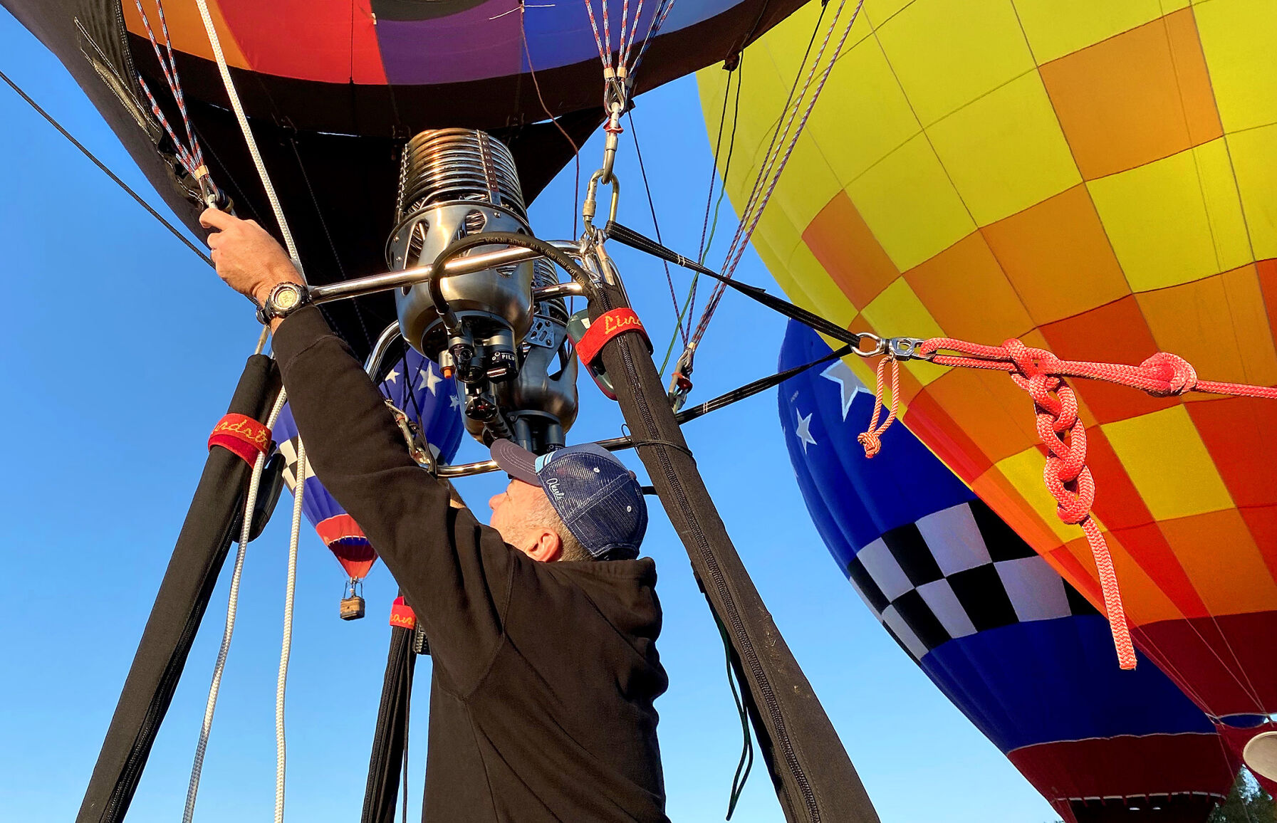 hot air balloon lift