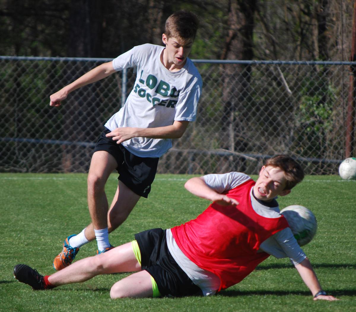 Et Soccer Lobos Open Postseason Against Conroe Etvarsity News