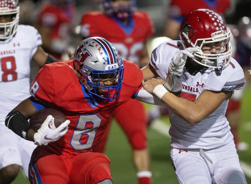 Et Football Henderson Battles Past Van 21 20 Etvarsity News