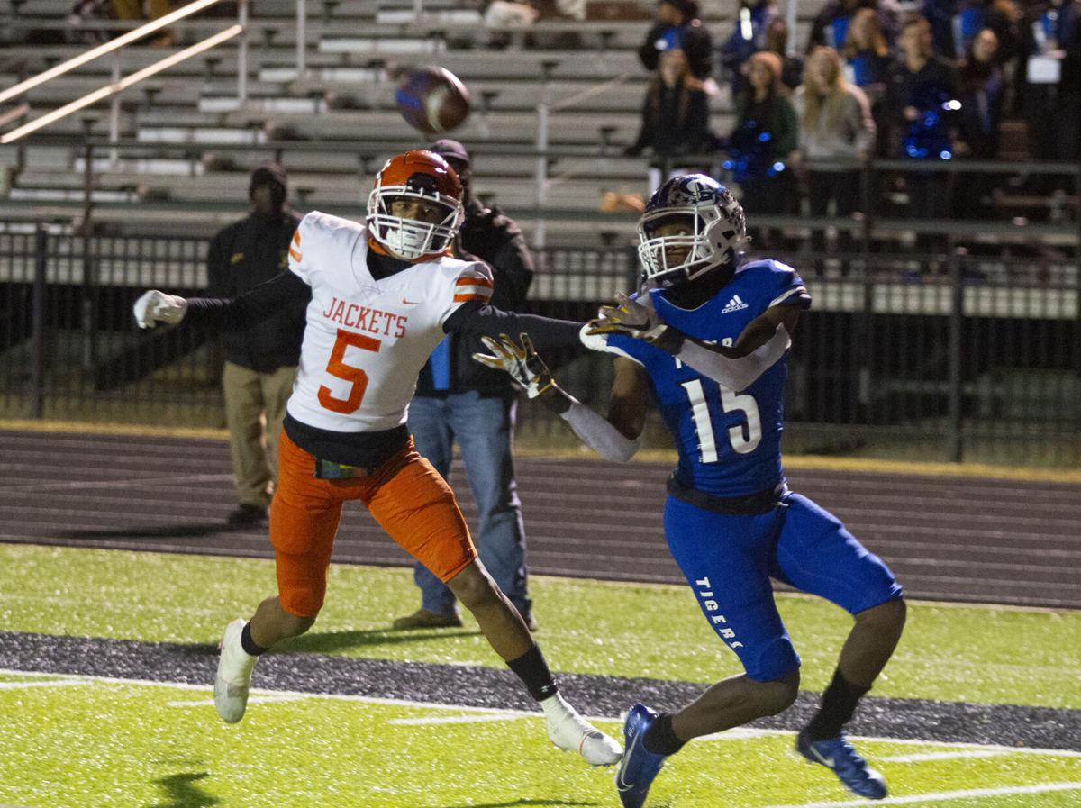 11202021_ EFHS vs DHS