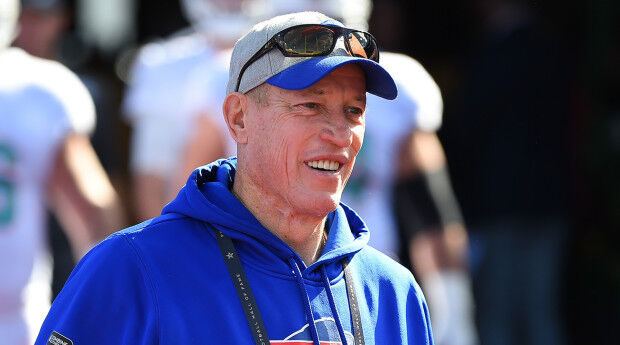 Jim Kelly: Josh can't do everything by himself.