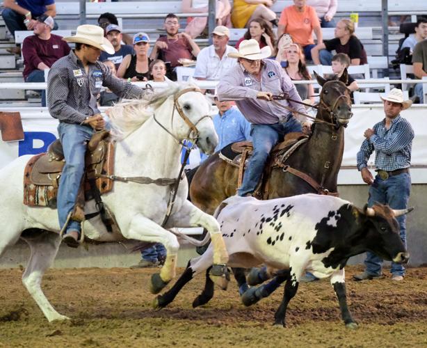 PHOTOS Second night of Gladewater RoundUp Rodeo Etvarsity news