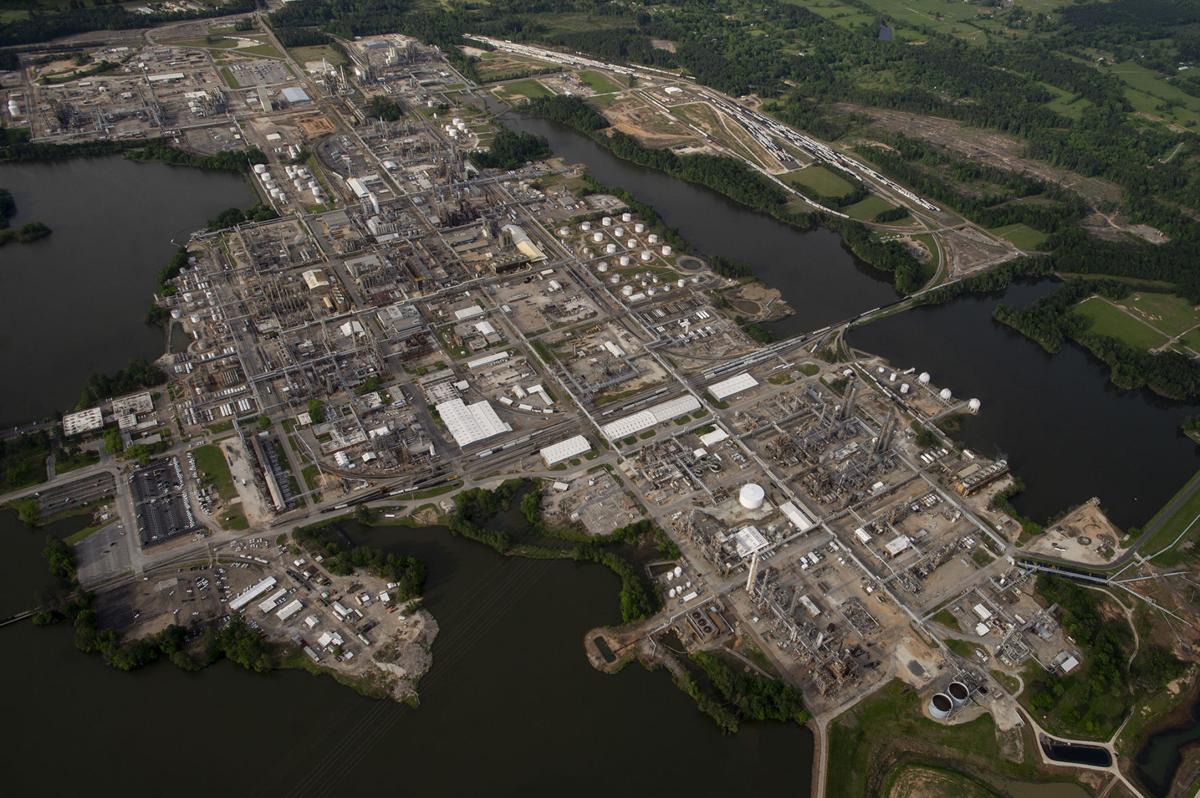 Eastman Chemical Co. considers 800 million project at Longview plant