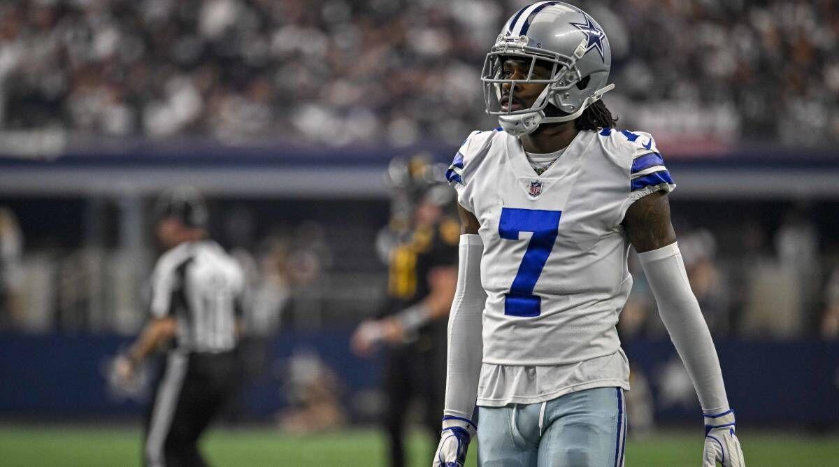 Report: Cowboys' Trevon Diggs Suffers Significant Knee Injury at