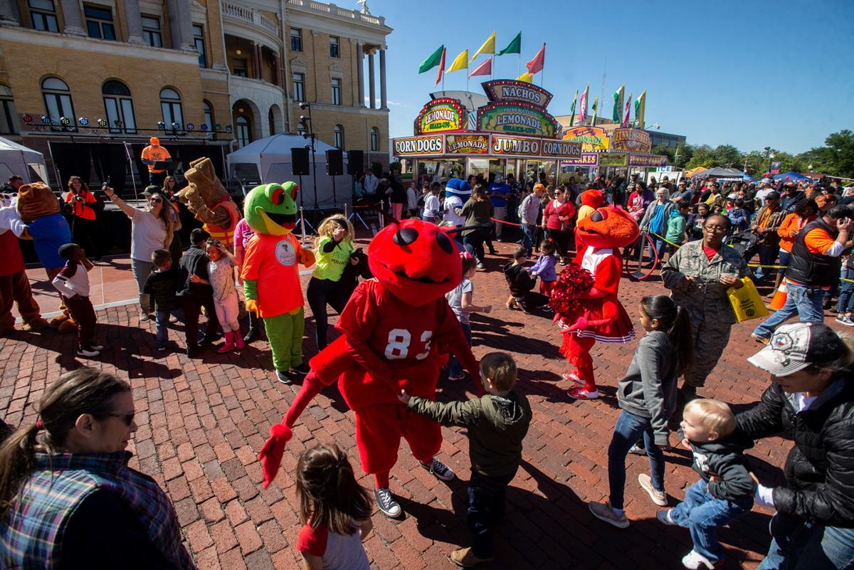 Fire ants take over downtown Marshall for annual festival Local News