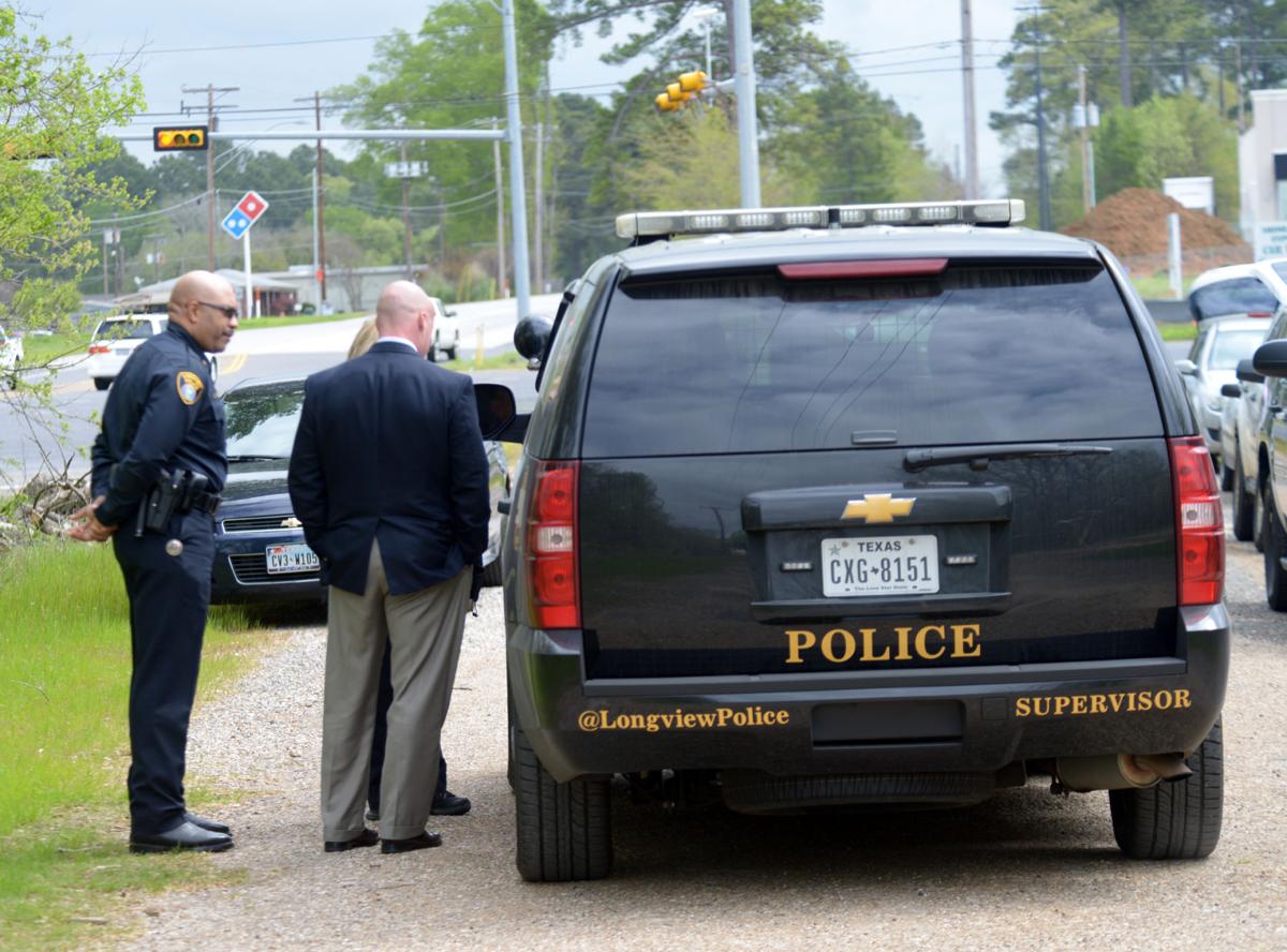 Longview police No suspects in bodies found near train tracks Police