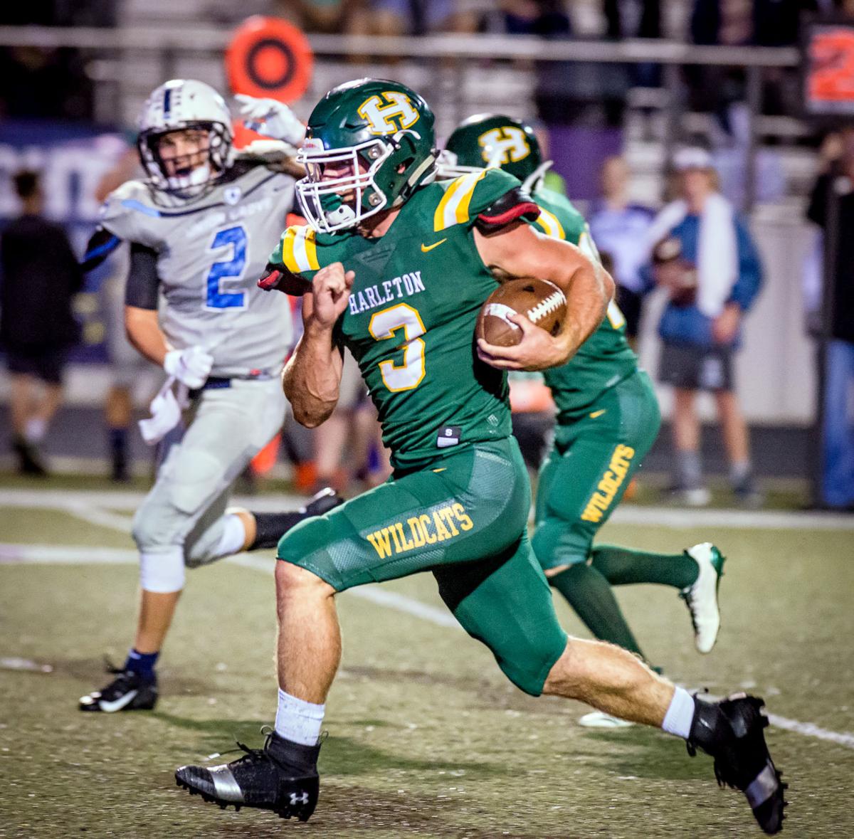 Et Football Harleton S Wallace Signs With Etbu Etvarsity News